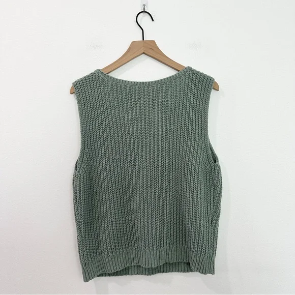 Abercrombie & Fitch Slash Shaker Tank Knit Sweater Vest size Large - Picture 3 of 7